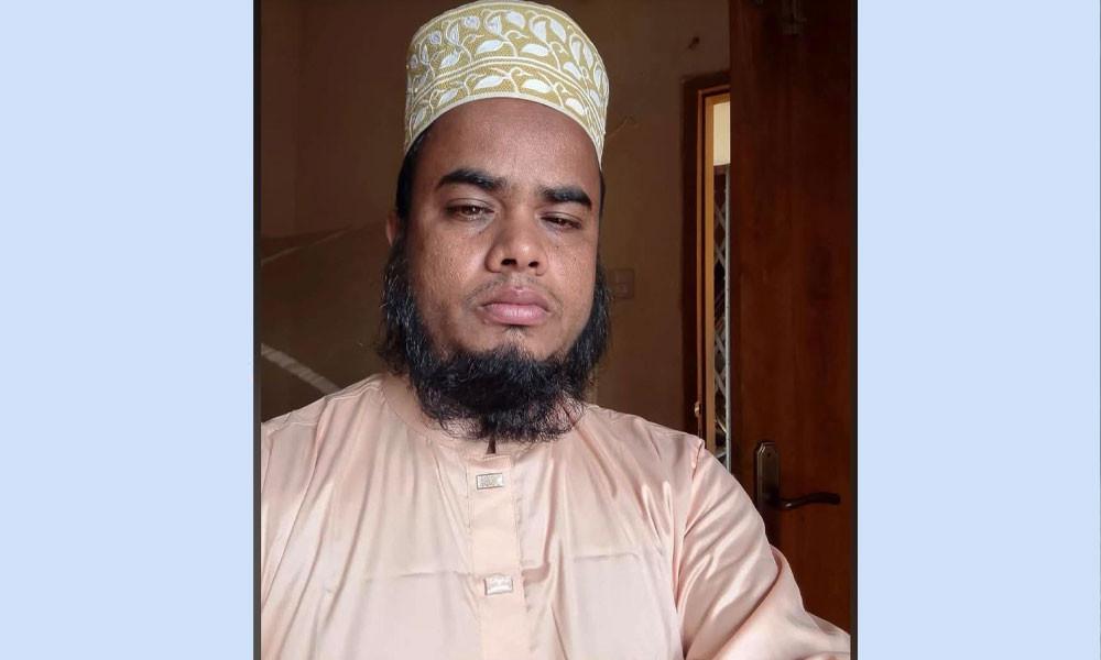 সীতাকুণ্ডে মসজিদের ইমামের ঝুলন্ত মরদেহ উদ্ধার